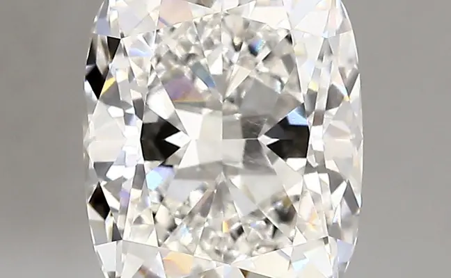 3.19ct G VVS2 Cushion (IGI)