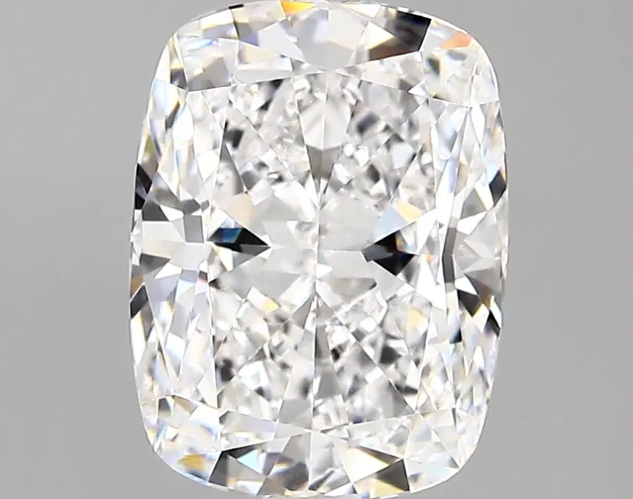 3.18ct D VVS2 Cushion (IGI)