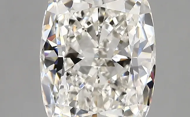 3.18ct G VVS2 Cushion (IGI)