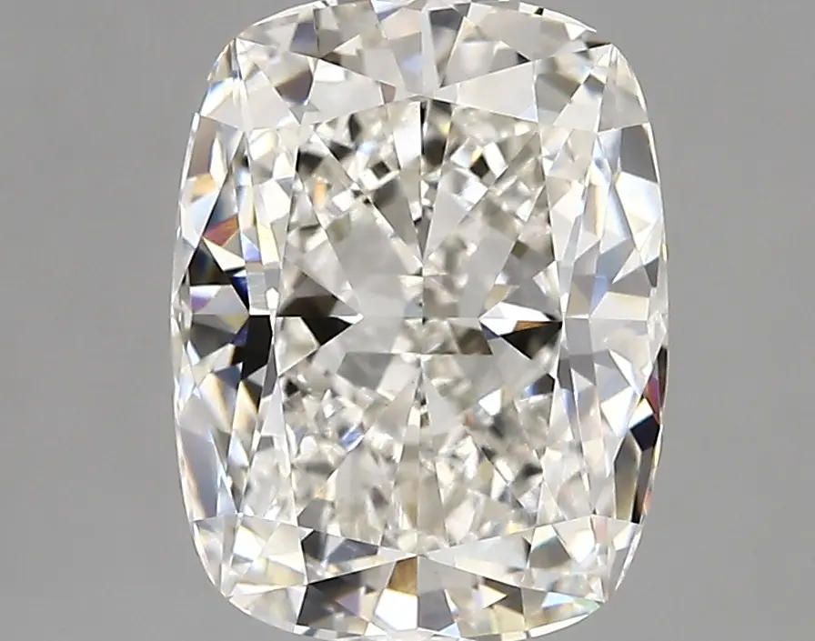 3.18ct G VVS2 Cushion (IGI)