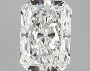 3.18ct E VVS2 Radiant (IGI)