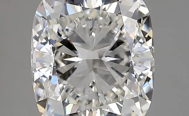 3.17ct H VS1 Cushion (IGI)