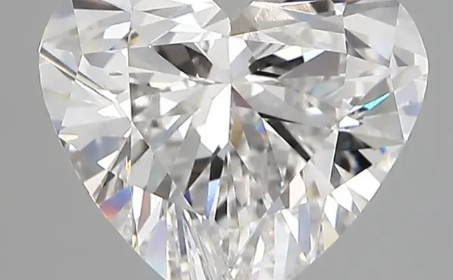 3.17ct E VVS2 Heart (IGI)