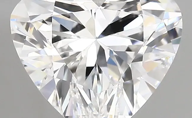3.07ct E VVS2 Heart (IGI)
