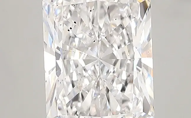 3.01ct E SI1 Radiant (IGI)