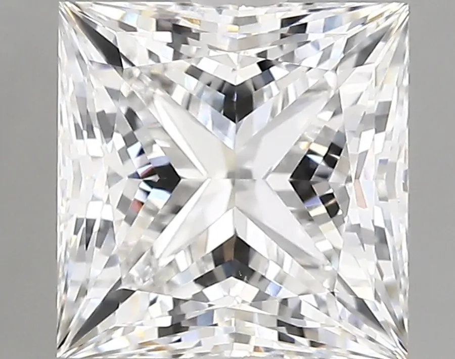 2.84ct E VVS2 Princess (IGI)