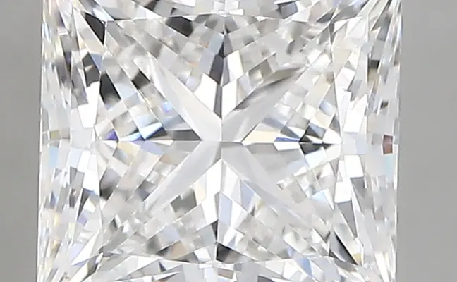 2.81ct E VVS2 Princess (IGI)