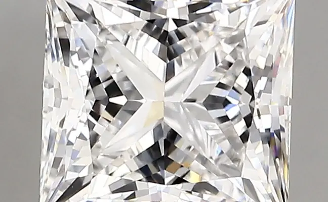 2.80ct E VVS2 Princess (IGI)