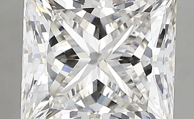 2.69ct G VVS1 Princess (IGI)