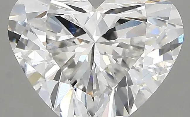 2.69ct E VVS2 Heart (IGI)