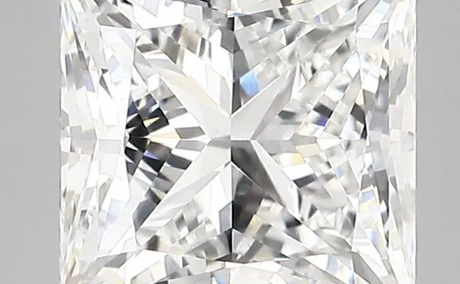2.62ct E VVS2 Princess (IGI)