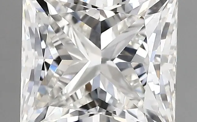 2.39ct E VVS2 Princess (IGI)