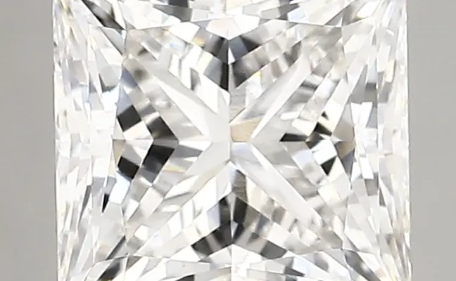 2.37ct E VVS2 Princess (IGI)