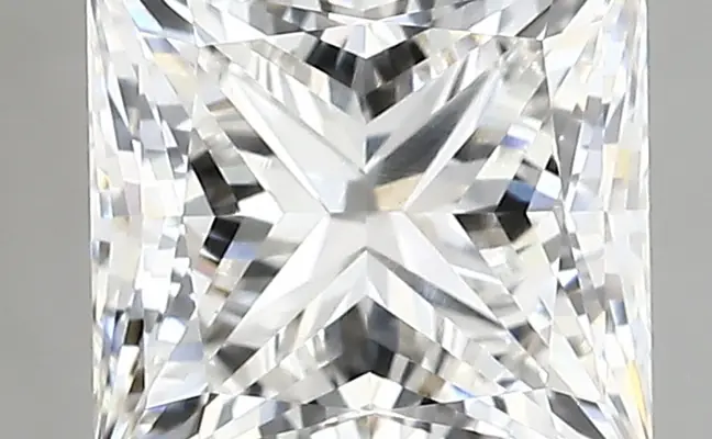 2.35ct E VVS2 Princess (IGI)