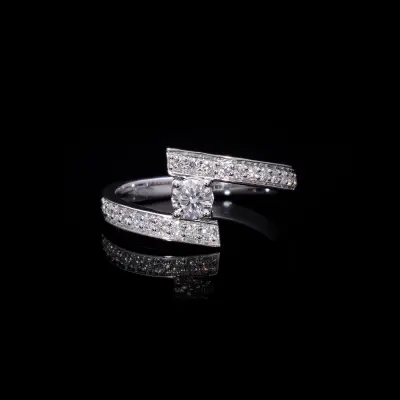 Lab Grown Diamonds - Round Bypass Shank Solitaire Ring