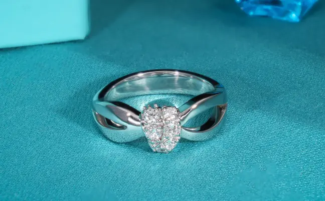 Lab Grown Diamond | D218 The Node Ring
