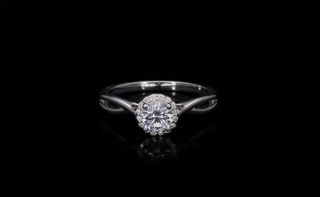 Round Solitaire Halo Diamond Ring