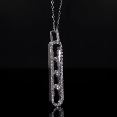 Lab Grown Round Diamond Pendant