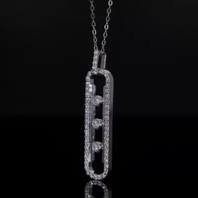 Lab Grown Round Diamond Pendant
