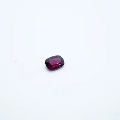 1.35 ct Rectangular Cushion Garnet