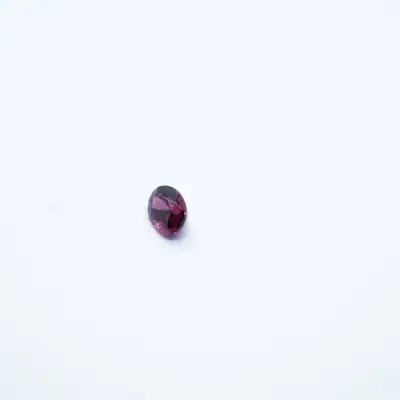 1.15 ct Oval Garnet