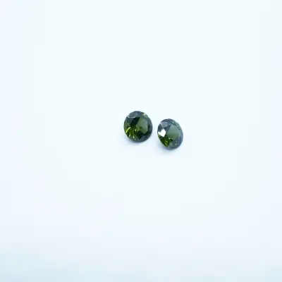 2.40 ct Round Green Zircon Pair