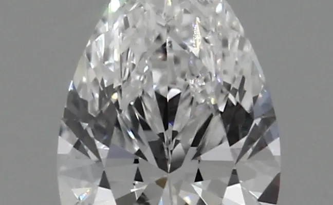 0.45ct E VVS2 Pear (IGI)
