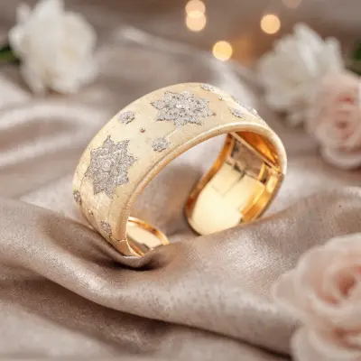 Buccellati  Yellow Gold Bangle with round diamonds in matte finish