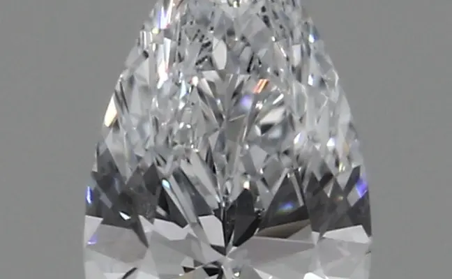 0.43ct E VVS1 Pear (IGI)