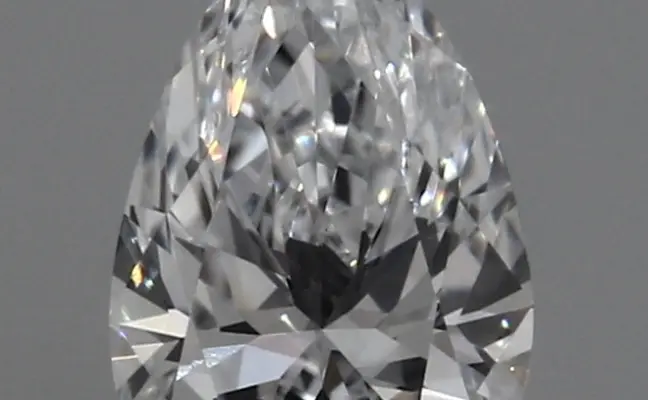 0.40ct E VVS2 Pear (IGI)