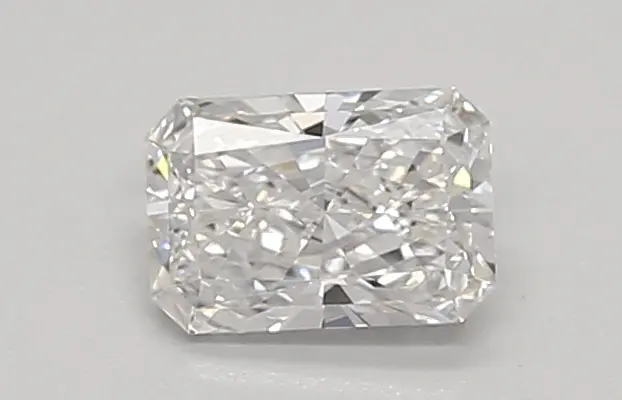 0.35ct E VVS1 Radiant (IGI)