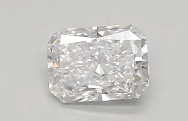 0.35ct D VVS2 Radiant (IGI)