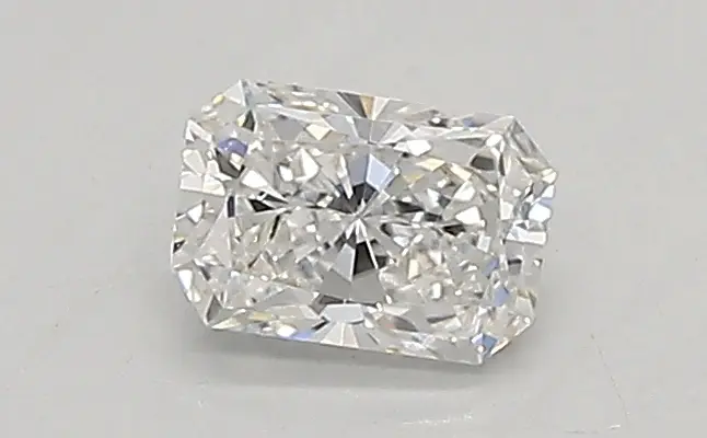 0.33ct E VVS2 Radiant (IGI)