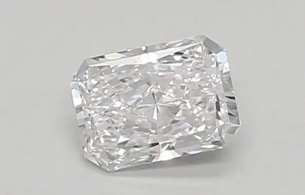 0.31ct D VVS1 Radiant (IGI)