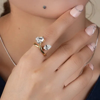 Heart & Pear Cut Diamond Toi-et-Moi Ring for Women