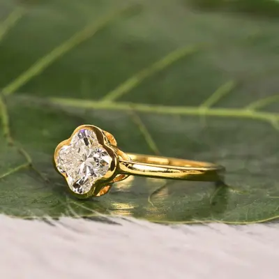 Lily Cut Lab Grown Diamond Bezel Set Clover Ring