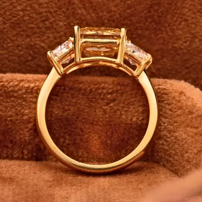 Luxury Yellow Lab Grown Diamond Princess Cut Engagement Ring