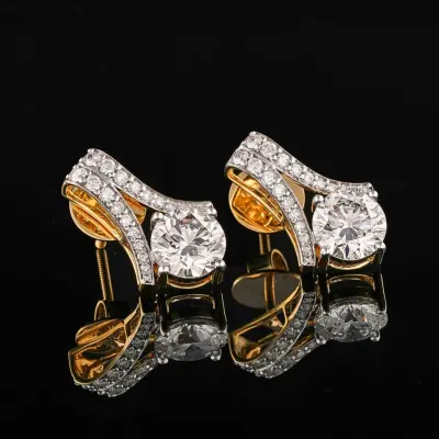 Timeless Round Cut Lab Grown Diamond Earrings