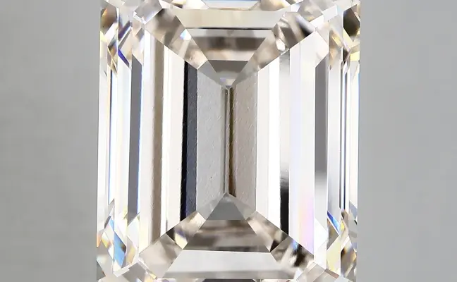 20.22ct I VVS2 Emerald (IGI)