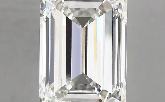 16.60ct H VVS2 Emerald (IGI)