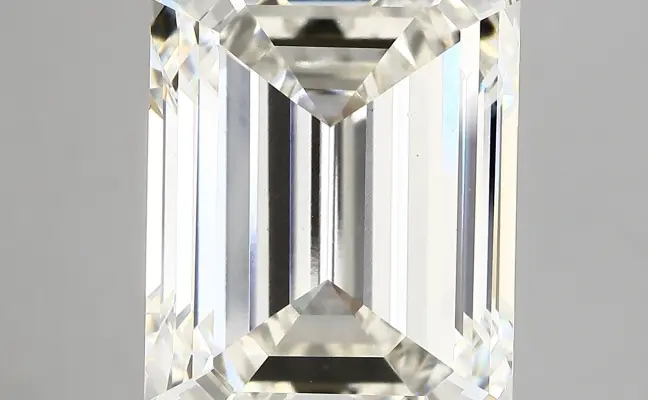15.38ct H VS1 Emerald (IGI)