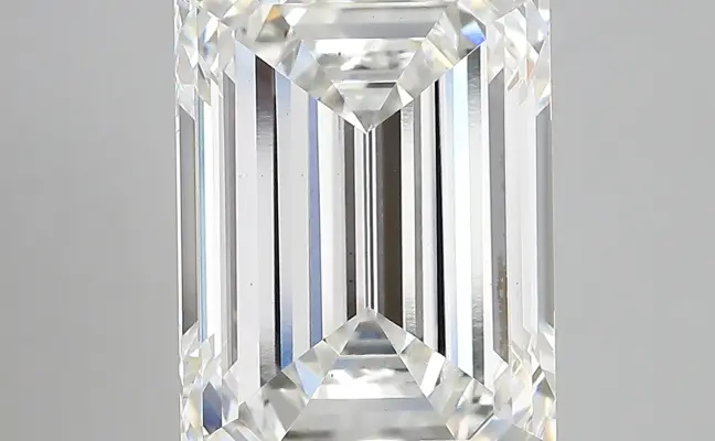 9.09ct G VS1 Emerald (IGI)