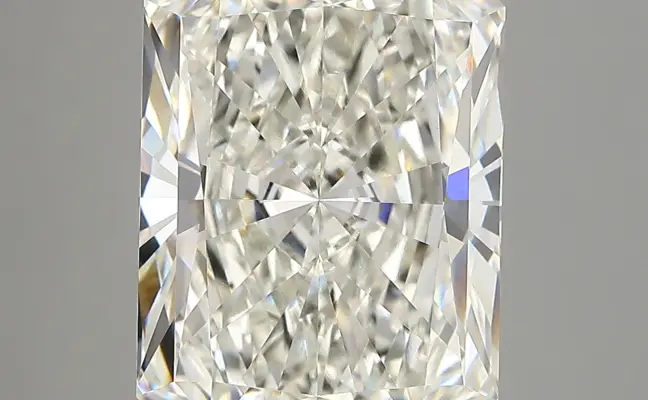 7.38ct G VVS2 Radiant (IGI)