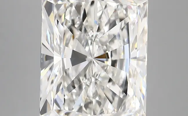 7.27ct E VVS2 Radiant (IGI)