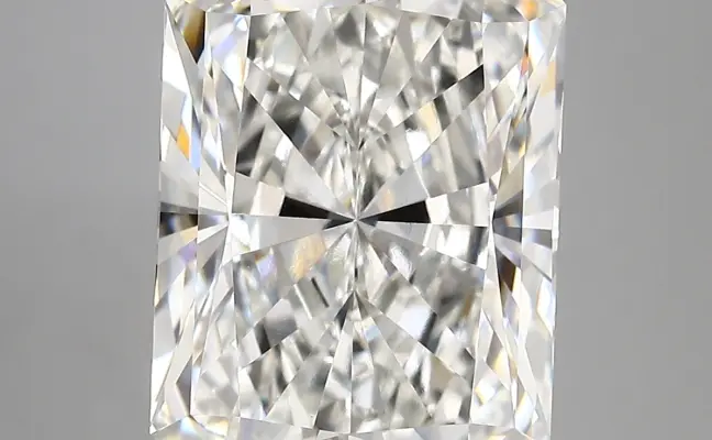 7.17ct F VVS2 Radiant (IGI)