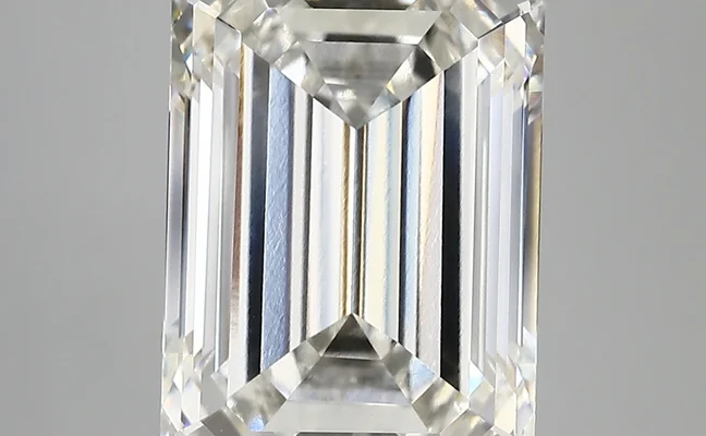 7.02ct G VVS2 Emerald (IGI)