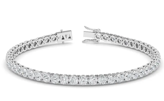 Four Prong 8 CT TW Natural Diamond Tennis Bracelet