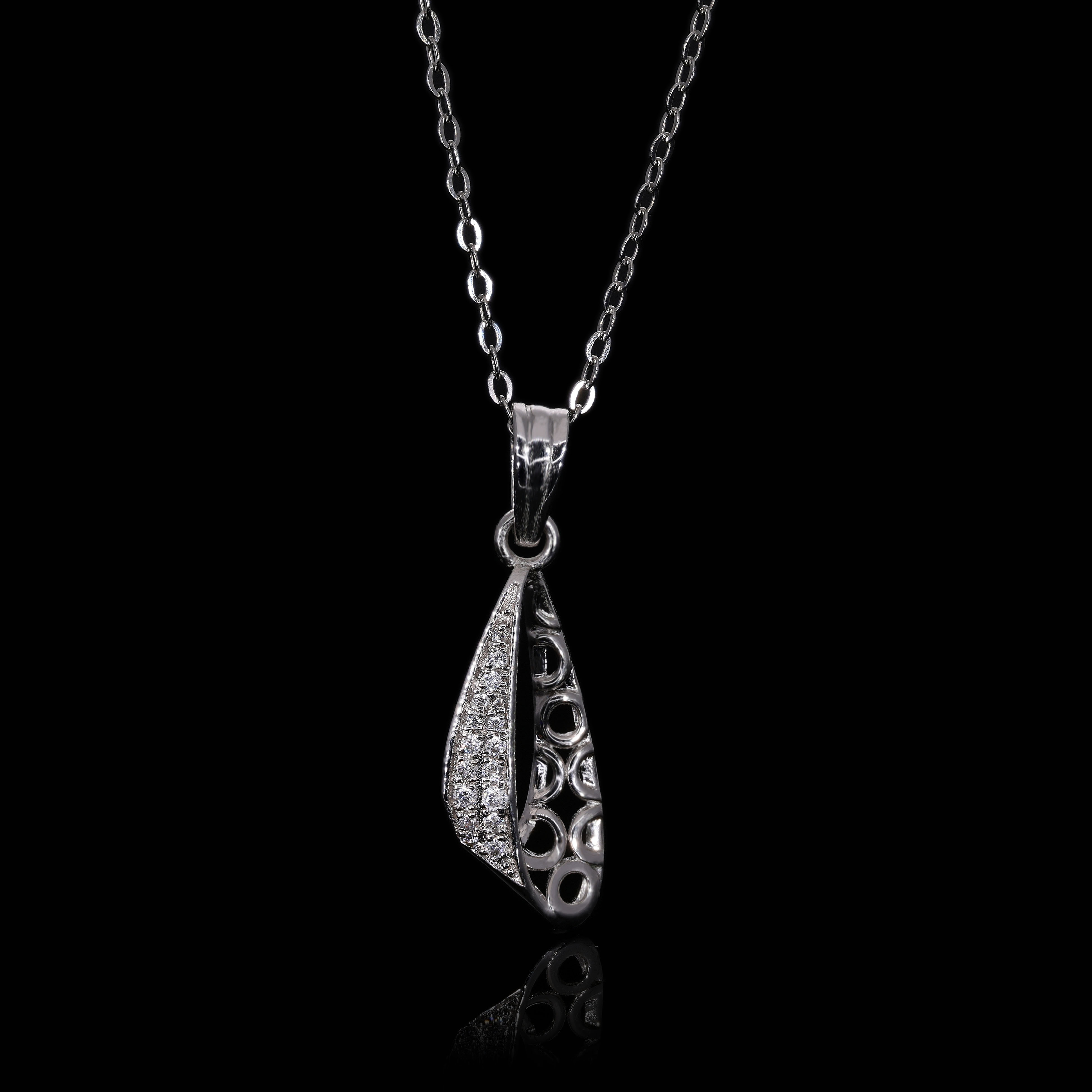 Lab Grown Diamond Pendant